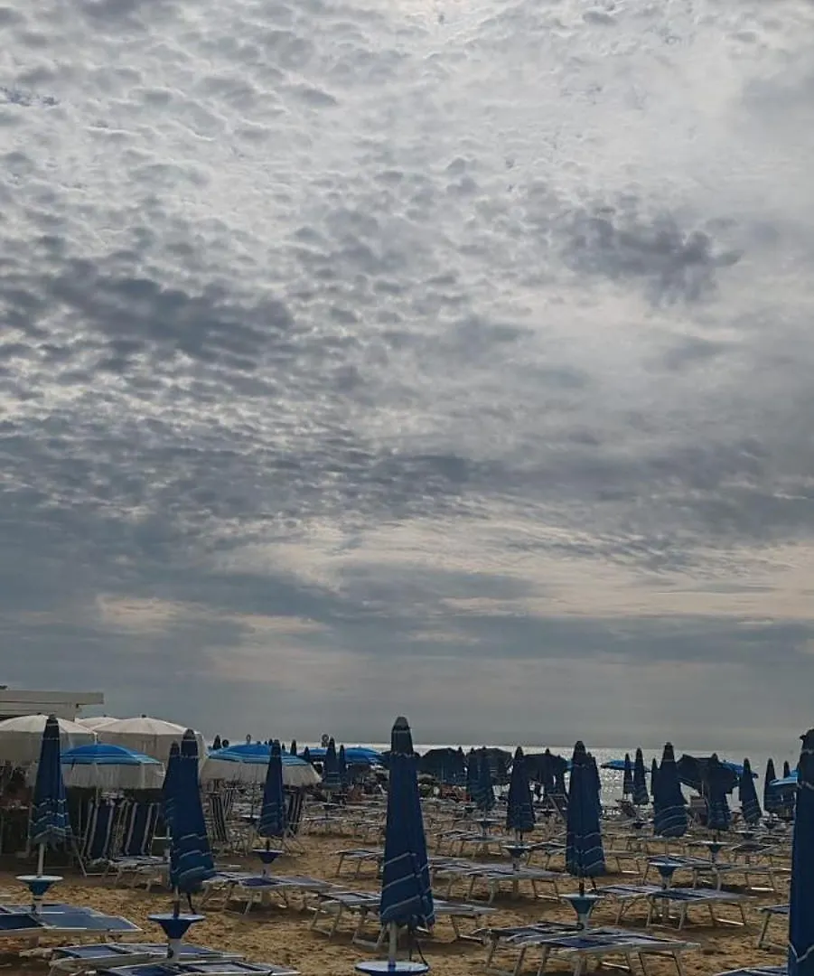 Appartamento Rosso - Over The Rainbow Apartments - Lido Di Jesolo -4 Posti Letto 0*,  Italy