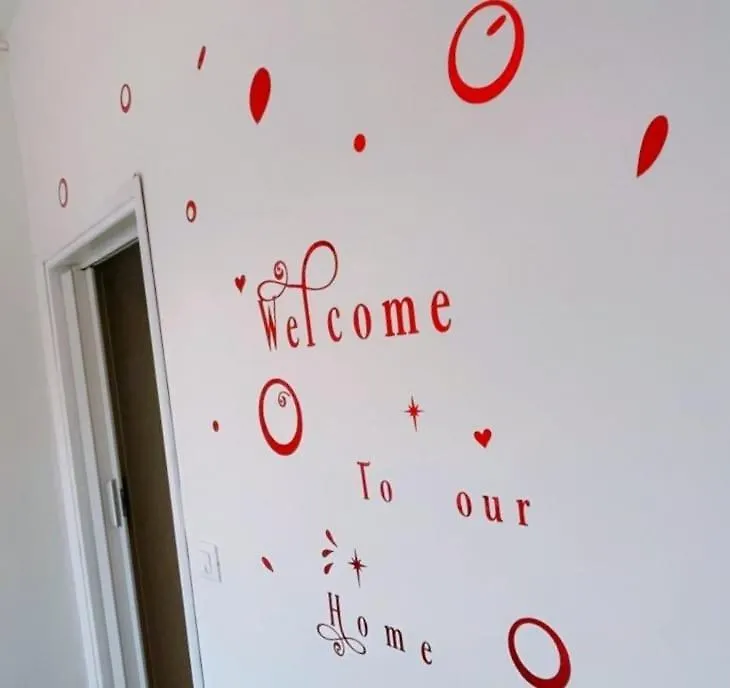 Appartamento Rosso - Over The Rainbow Apartments - Lido Di Jesolo -4 Posti Letto Italy